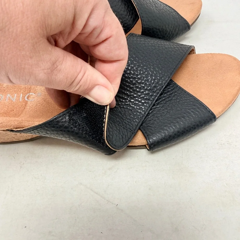 Vionic Black Leather Wedge Sandals Cork 8 Orthopedic Comfort Slides Supportive